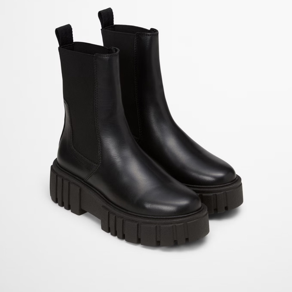 Marc O’Polo Lug Sole Chelsea Boots